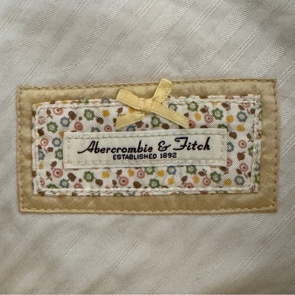 Abercrombie & Fitch Yellow Plaid Pleated Mini Skirt Peekaboo Lace Size 2 NWT New - Picture 4 of 5